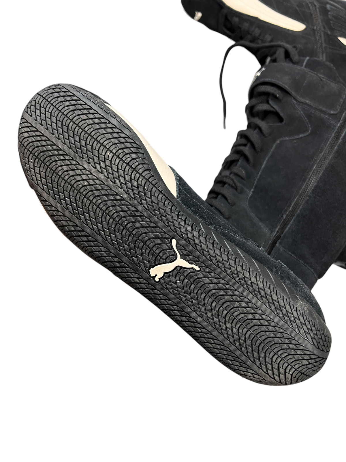Puma Speedcat Boot Wns in Puma Black - outsole with the Puma cat logo