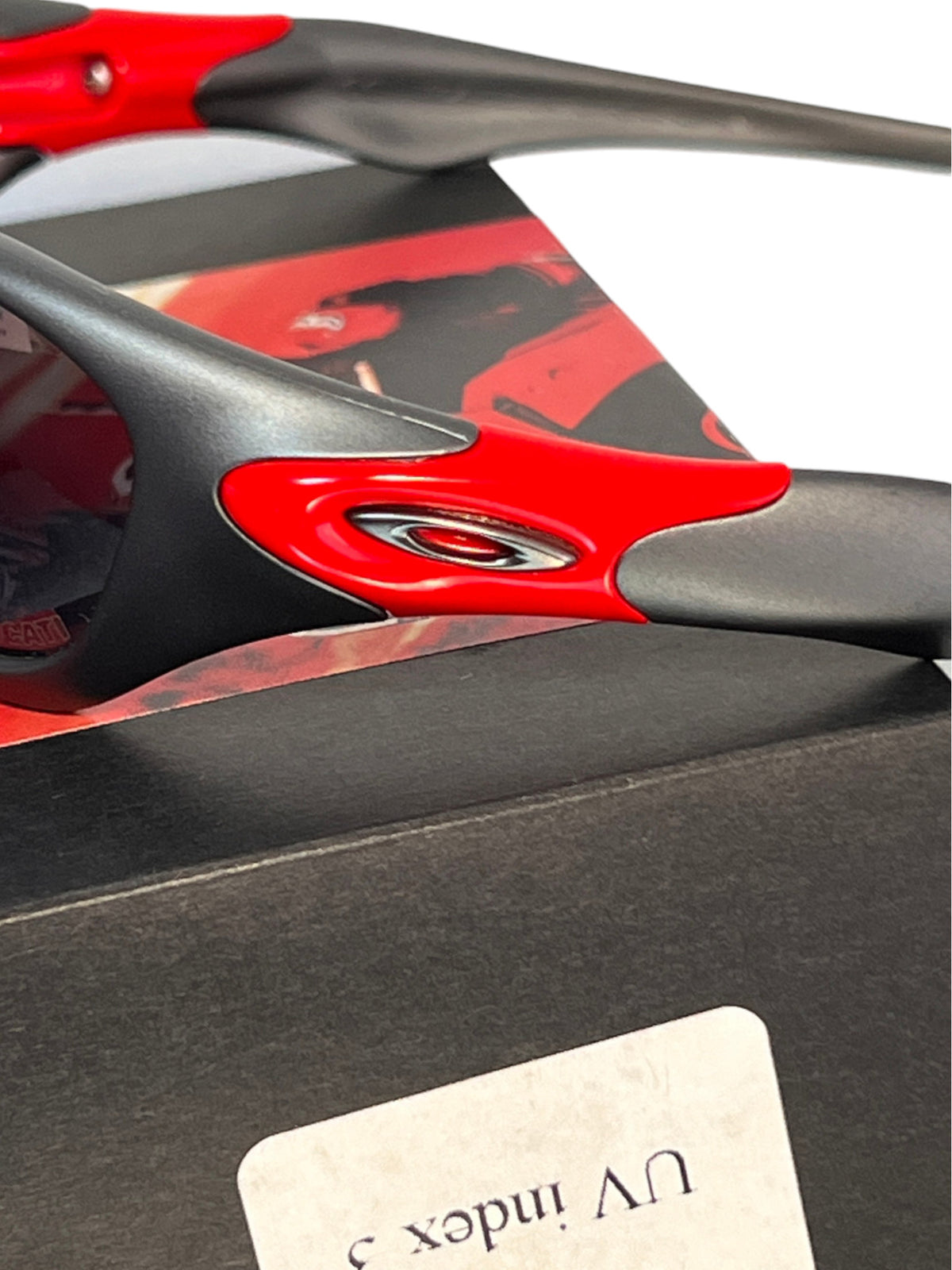 Oakley Valve Ducati 12-638 black iridium lens, never worn - photo 7 of 18