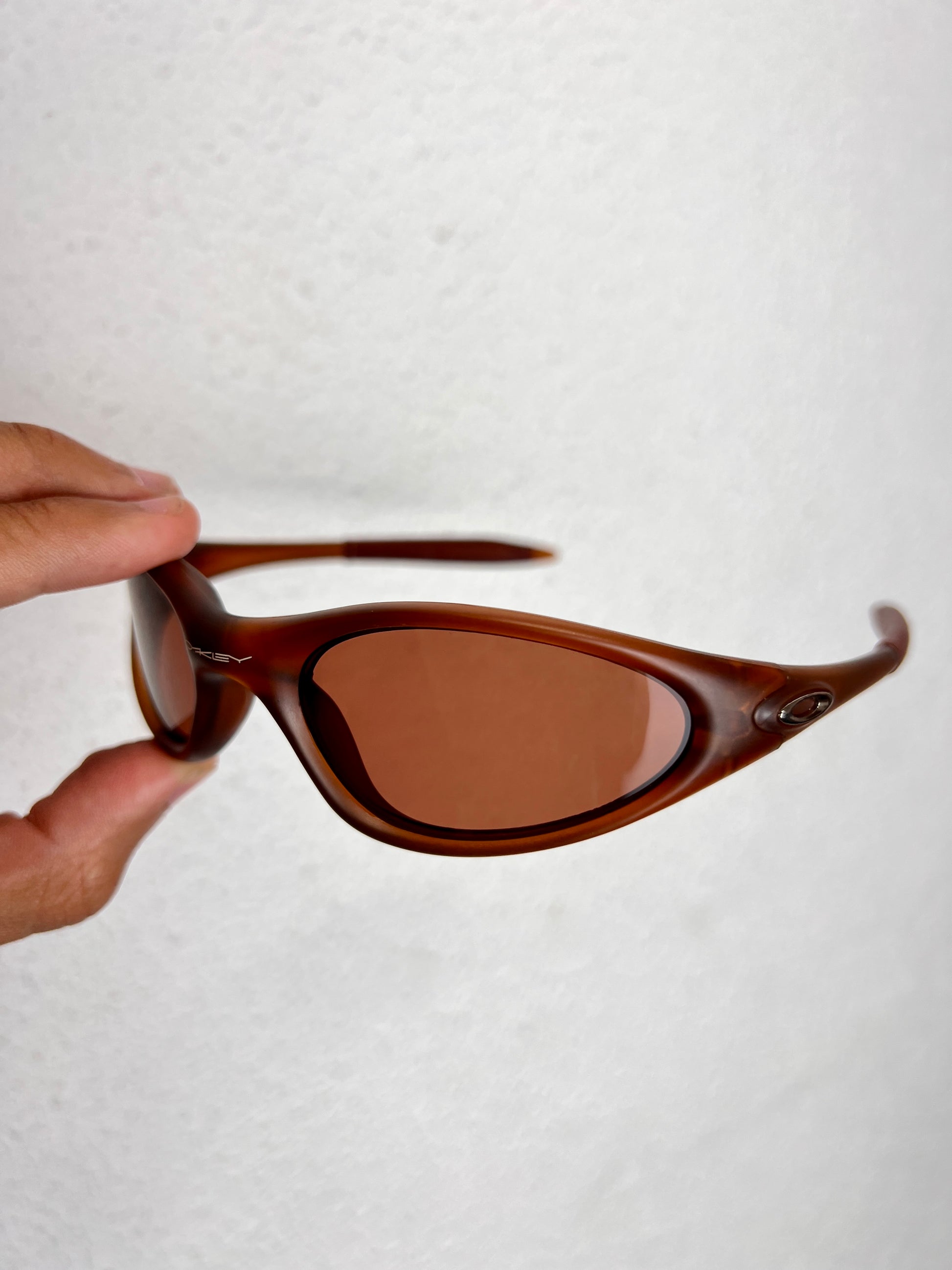 Oakley Minute Gen 2 Light Brown - cloakerstore