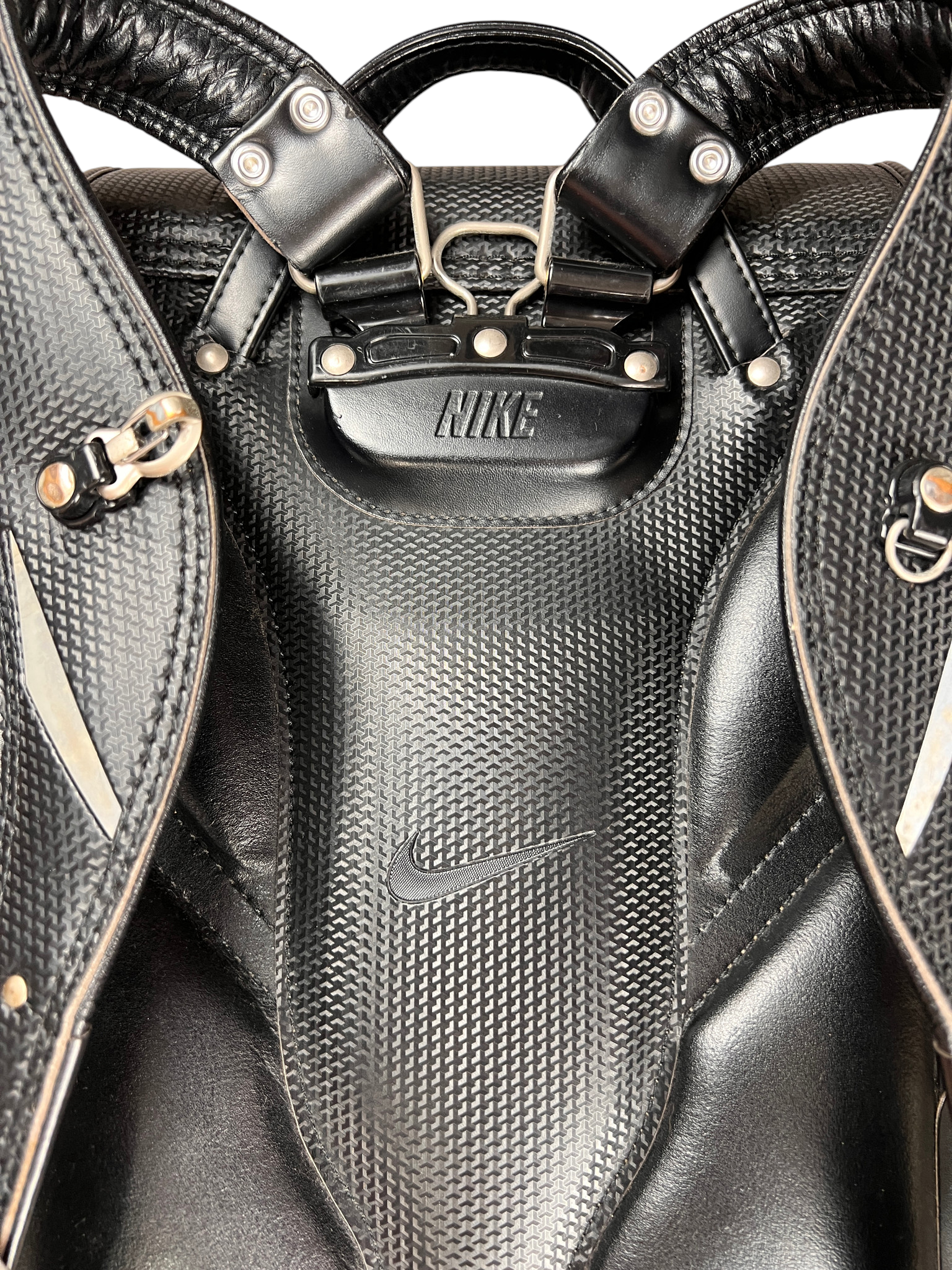 Nike Randoseru blackout - top of the harness, embossed NIKE logo and zip