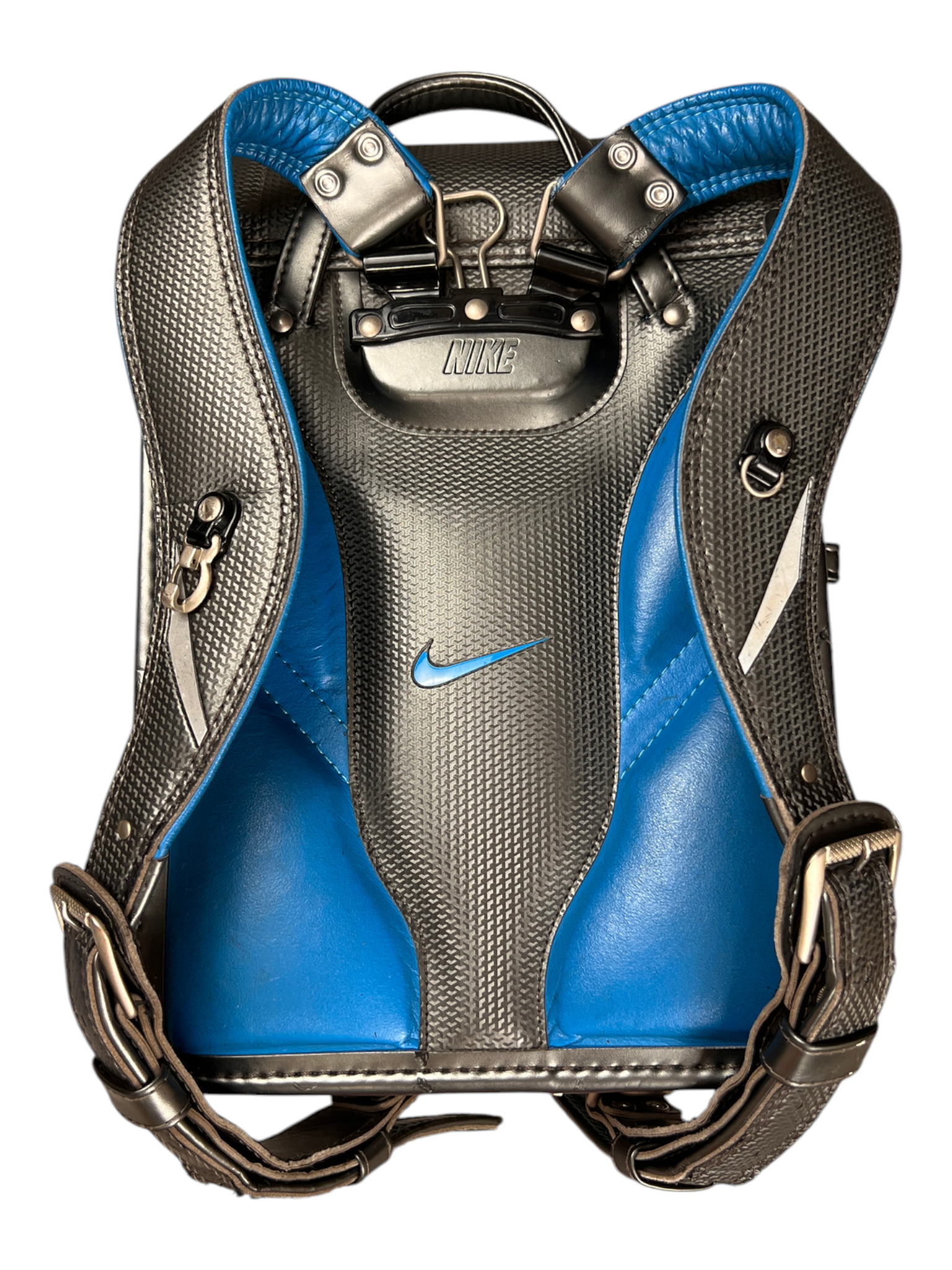 Nike Randoseru metallic charcoal and blue - harness side with blue padded straps