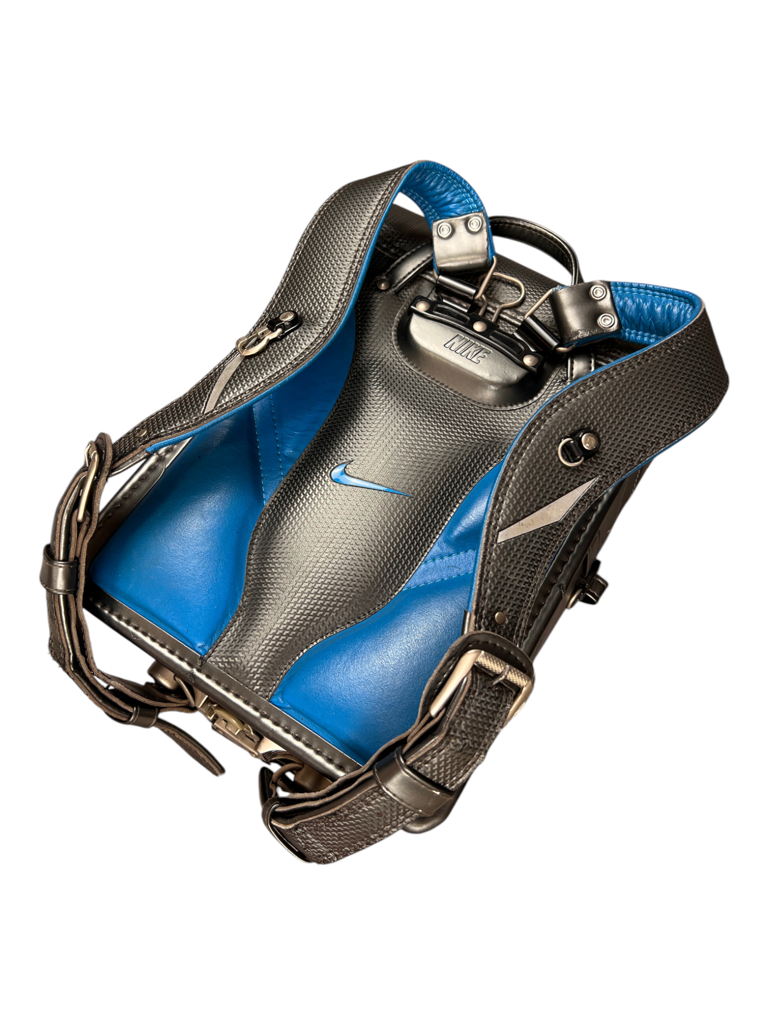 Nike Randoseru metallic charcoal and blue - harness at an angle
