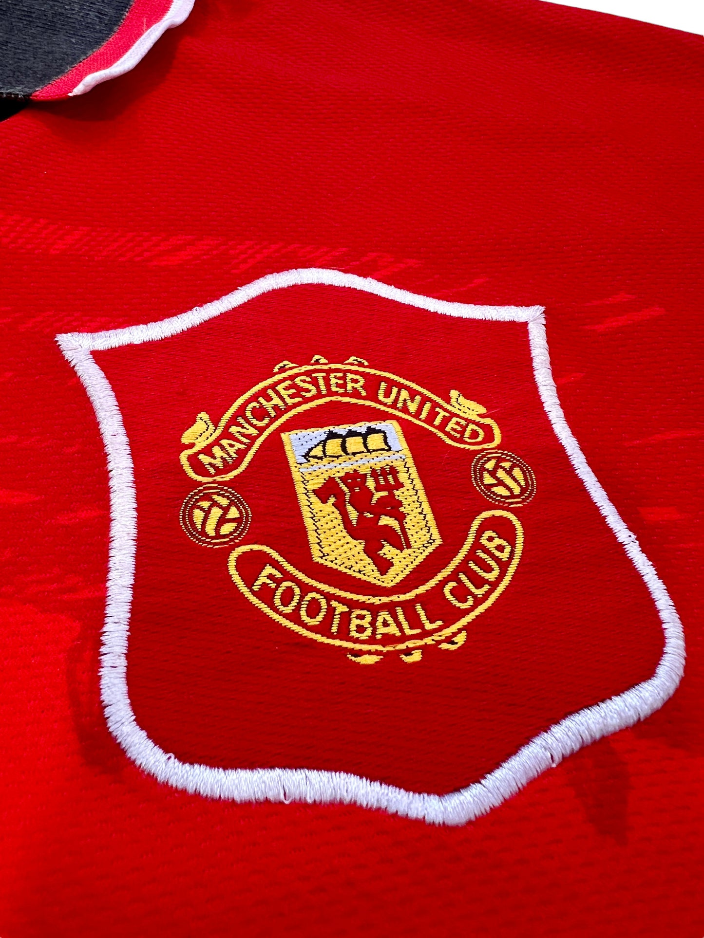 Manchester United Home 1994-1996 Umbro Vintage 11 Giggs - cloakerstore