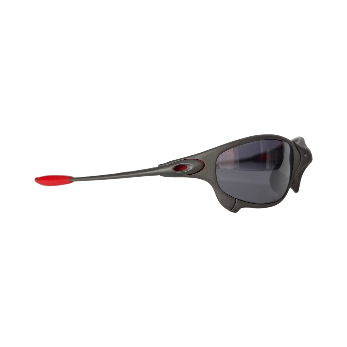 Oakley Juliet X-Metal Ducati side profile with red ear socks