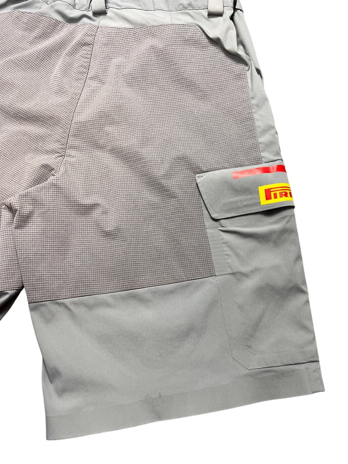 Prada Linea Rossa Luna Rossa Pirelli cargo shorts, grey, size 50