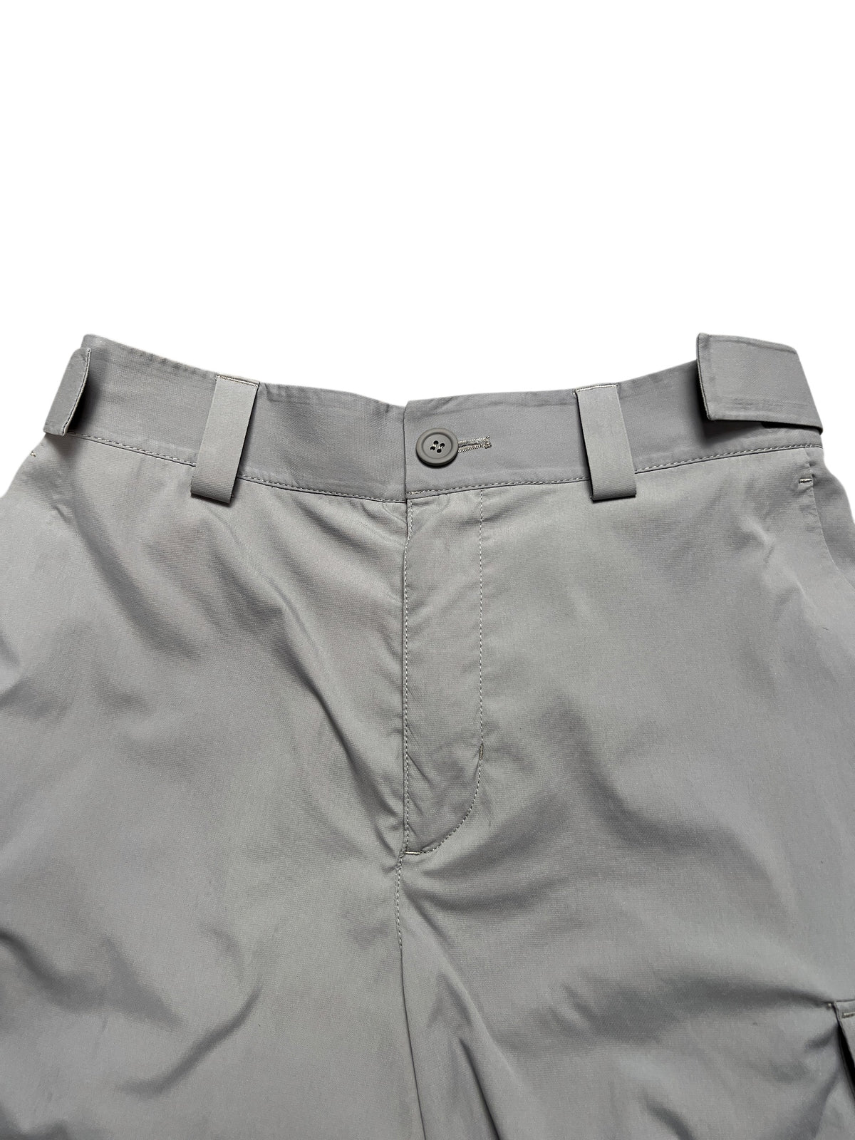 Prada Linea Rossa Luna Rossa Pirelli cargo shorts, grey, size 50
