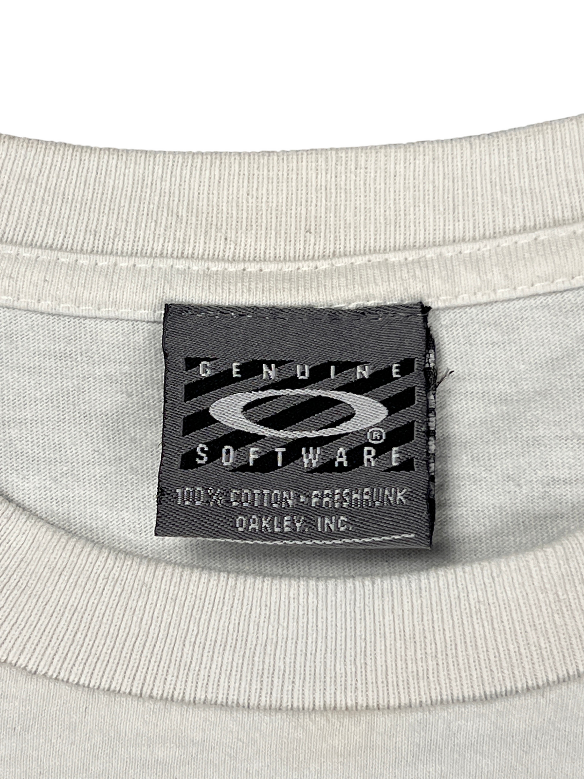 GENUINE OAKLEY SOFTWARE neck tag, 100% cotton preshrunk, Oakley Inc.